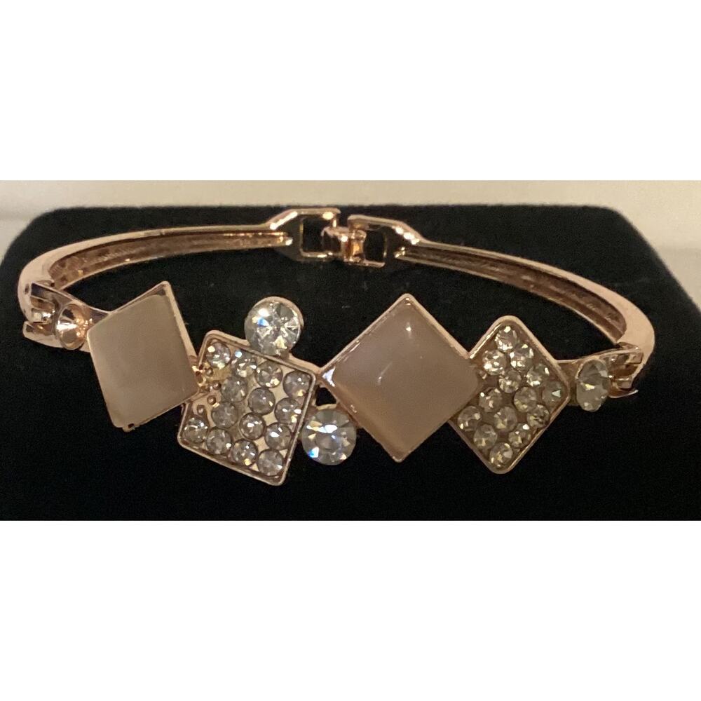 2758 NWOT Rose Gold Bracelet Bangle With Pink Beads and Cubic Zirconia Crystals